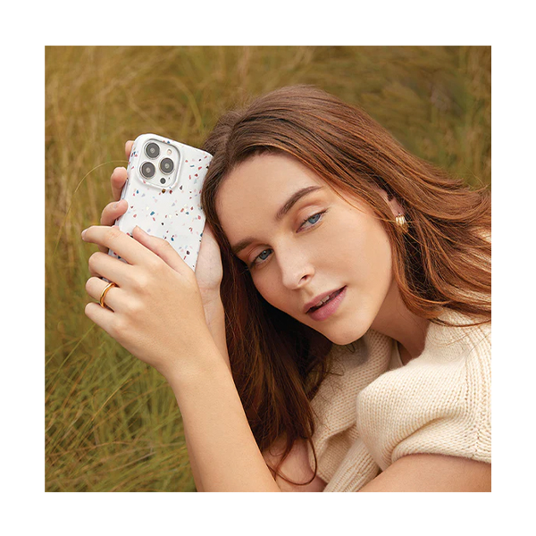 قاب آیفون 13Pro Max یونیک مدل Coehl Terrazzo Uniq Coehl Terrazzo White iPhone 13 Pro Max Case